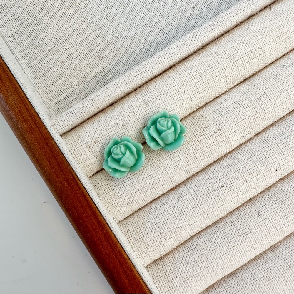Floral Turquoise Earrings